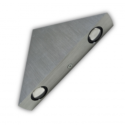 1044 - APLIQUE TRIANGULAR 4W - 02